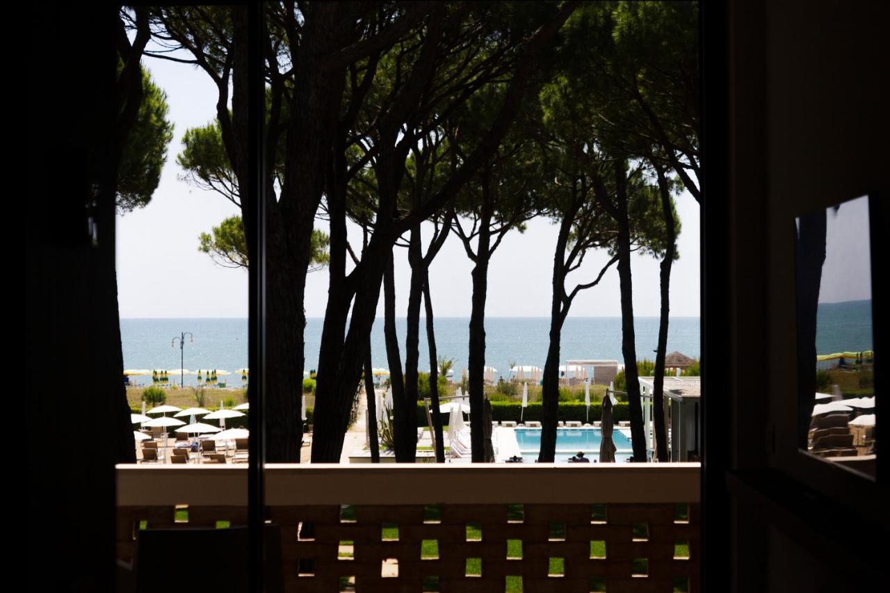 Hotel Mediterraneo Suite&Residence 리도 디 예솔로 외부 사진