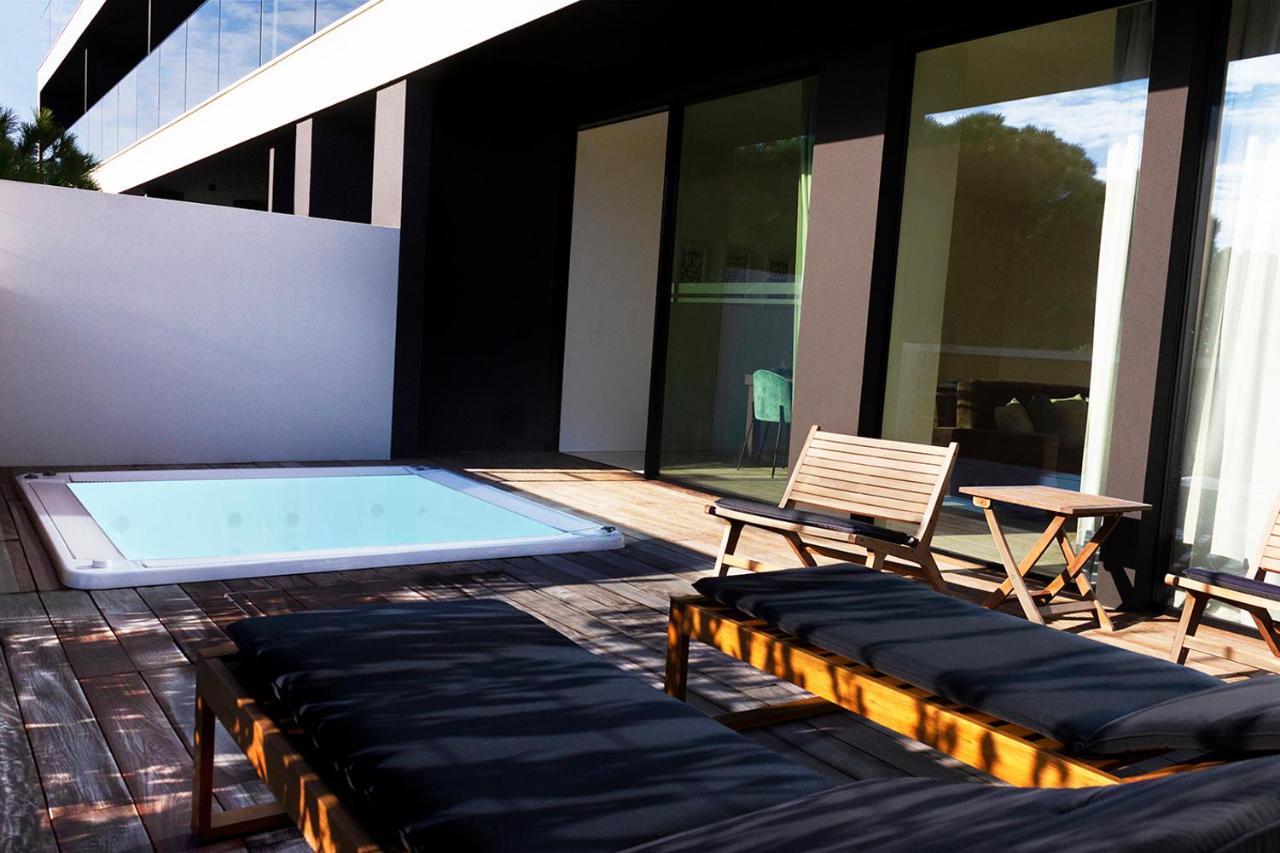 Hotel Mediterraneo Suite&Residence 리도 디 예솔로 외부 사진