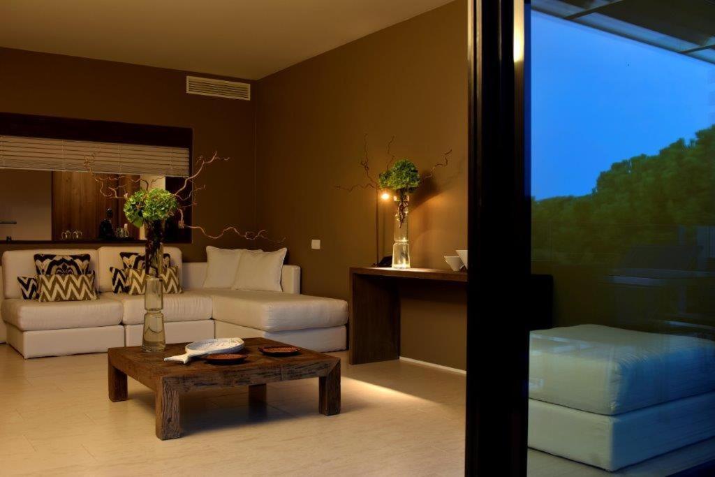 Hotel Mediterraneo Suite&Residence 리도 디 예솔로 외부 사진