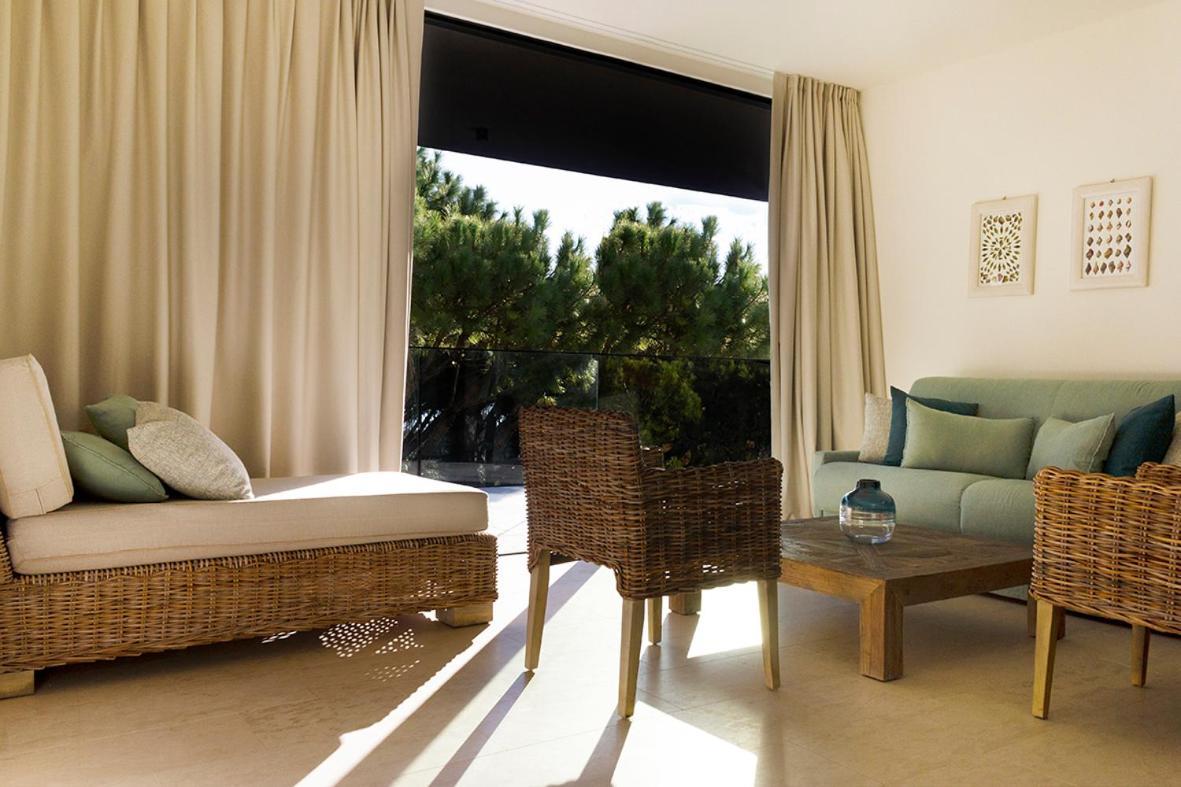 Hotel Mediterraneo Suite&Residence 리도 디 예솔로 외부 사진