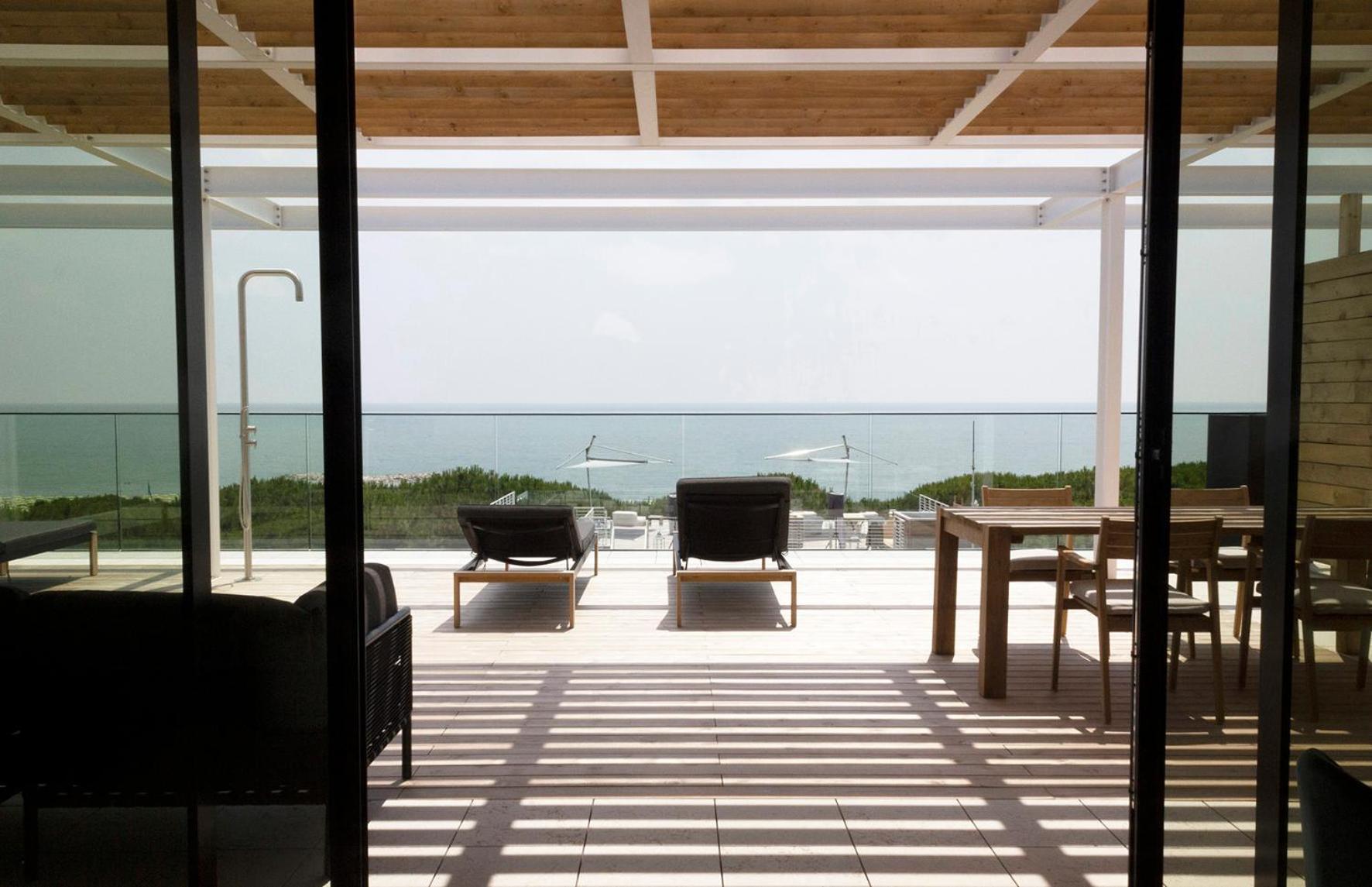 Hotel Mediterraneo Suite&Residence 리도 디 예솔로 외부 사진